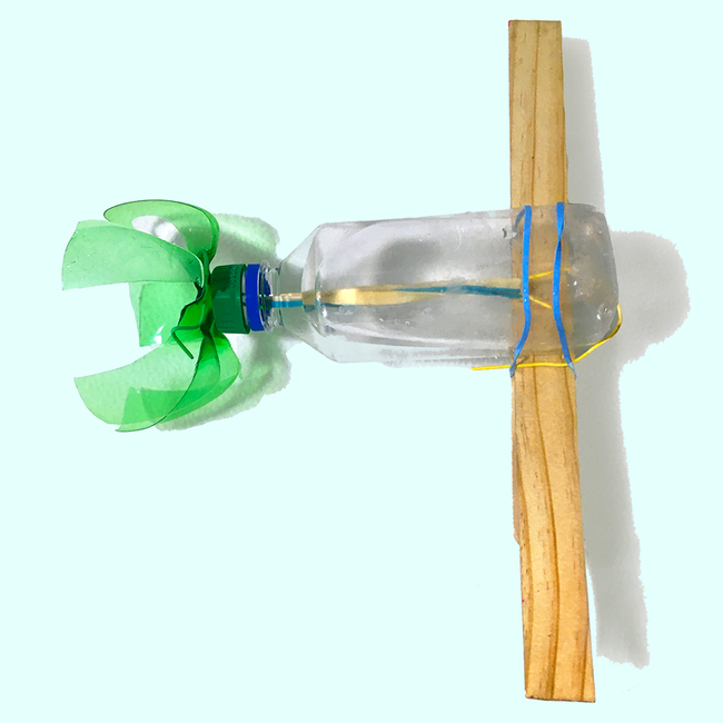 bottle-submarine-with-ruler-fins