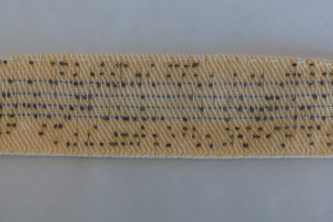 seed integrated hydrogel yarn weave pattern