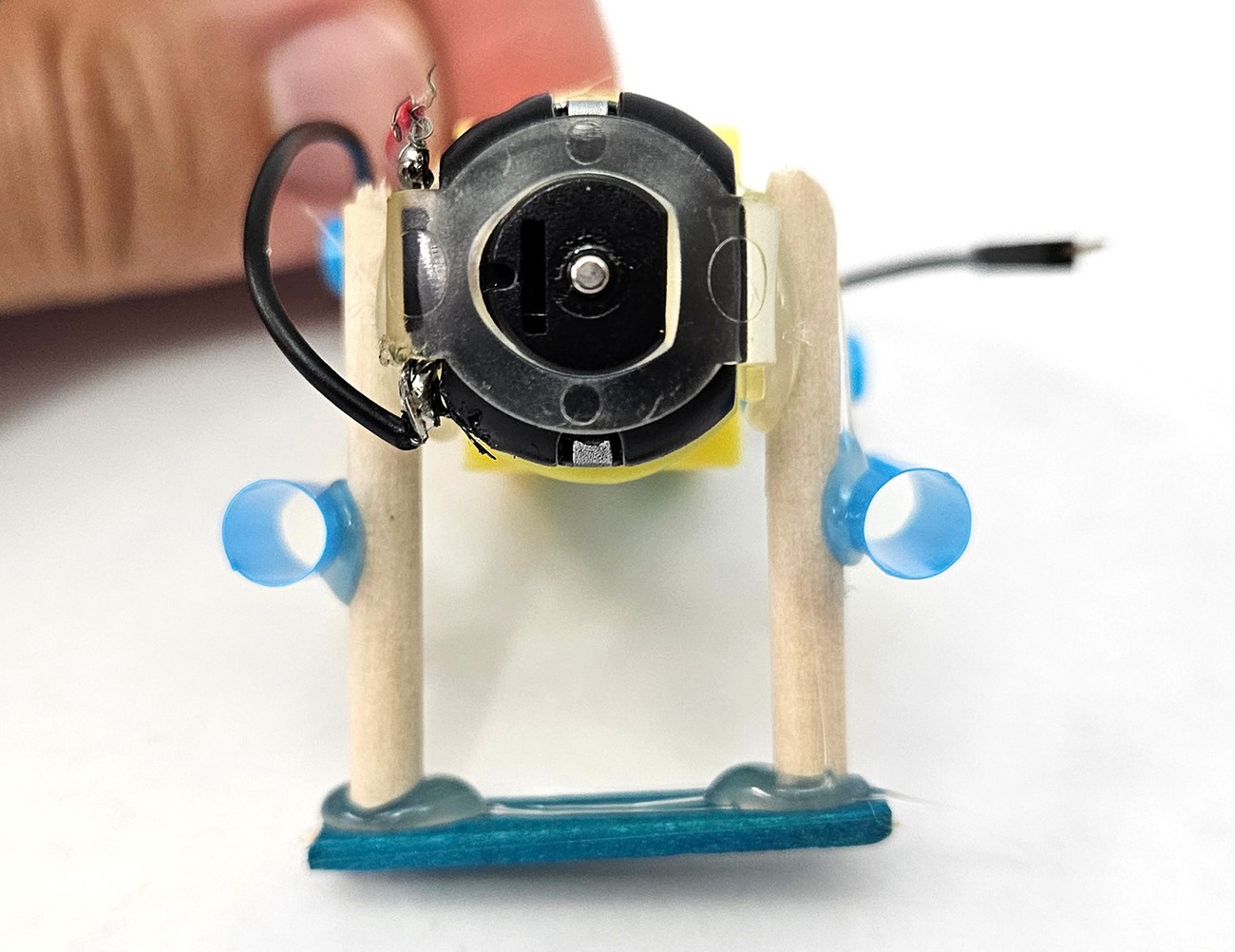 Build a Simple Walking Robot | Science Project