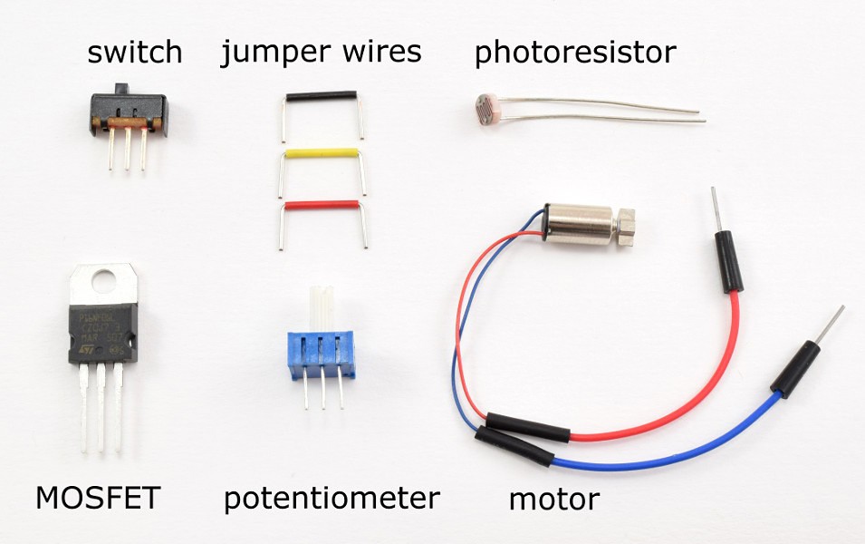  Identify these parts in your bristlebot kit 