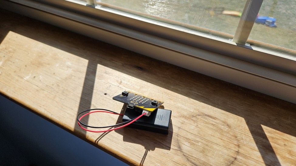 Micro Bit Outside Find the best solar panel location with micro:bit | Science Project