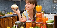 girl with preserved foods