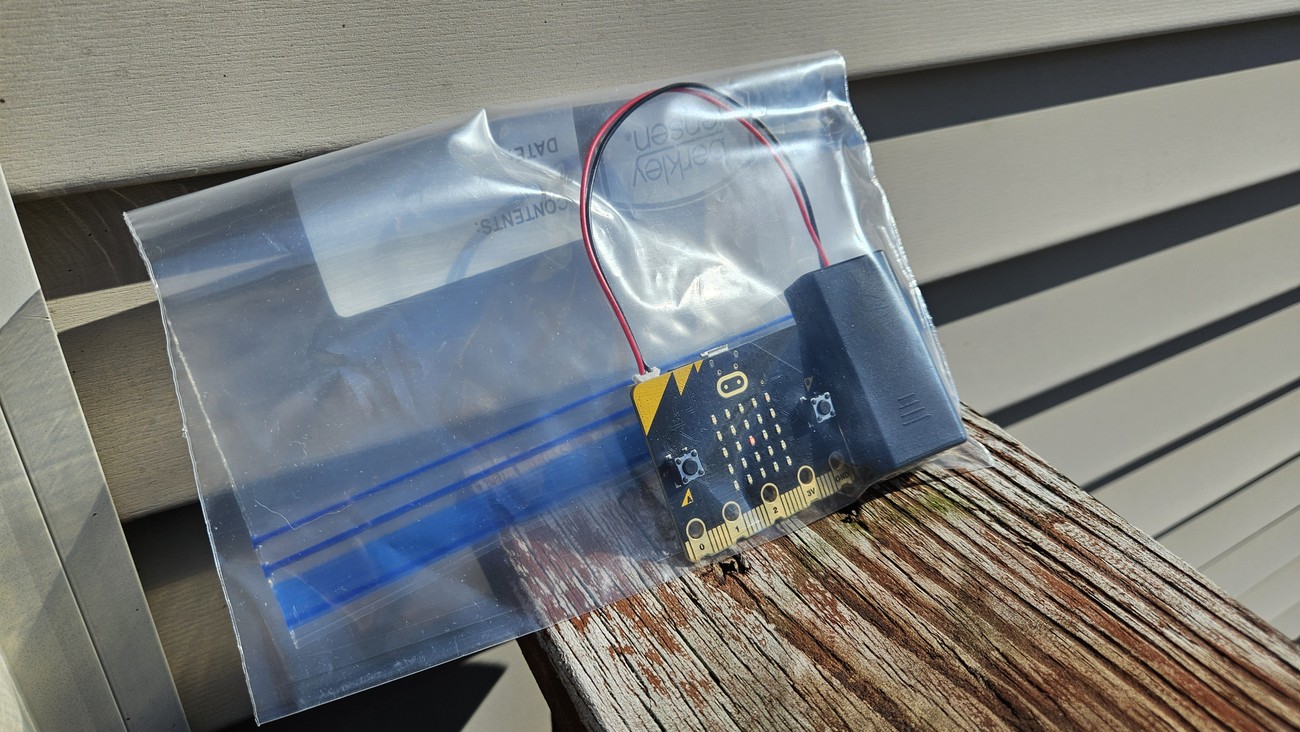 Micro Bit Outside Find the best solar panel location with micro:bit | Science Project