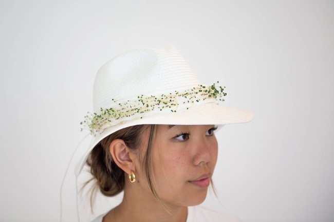 living-loom-hat